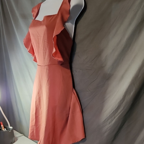 Chic Sleeveless Ruffle Dress in Terracotta - Picture 3 of 10